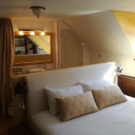 La Bergerie De Lives Bed & Breakfast Namur Bilik gambar
