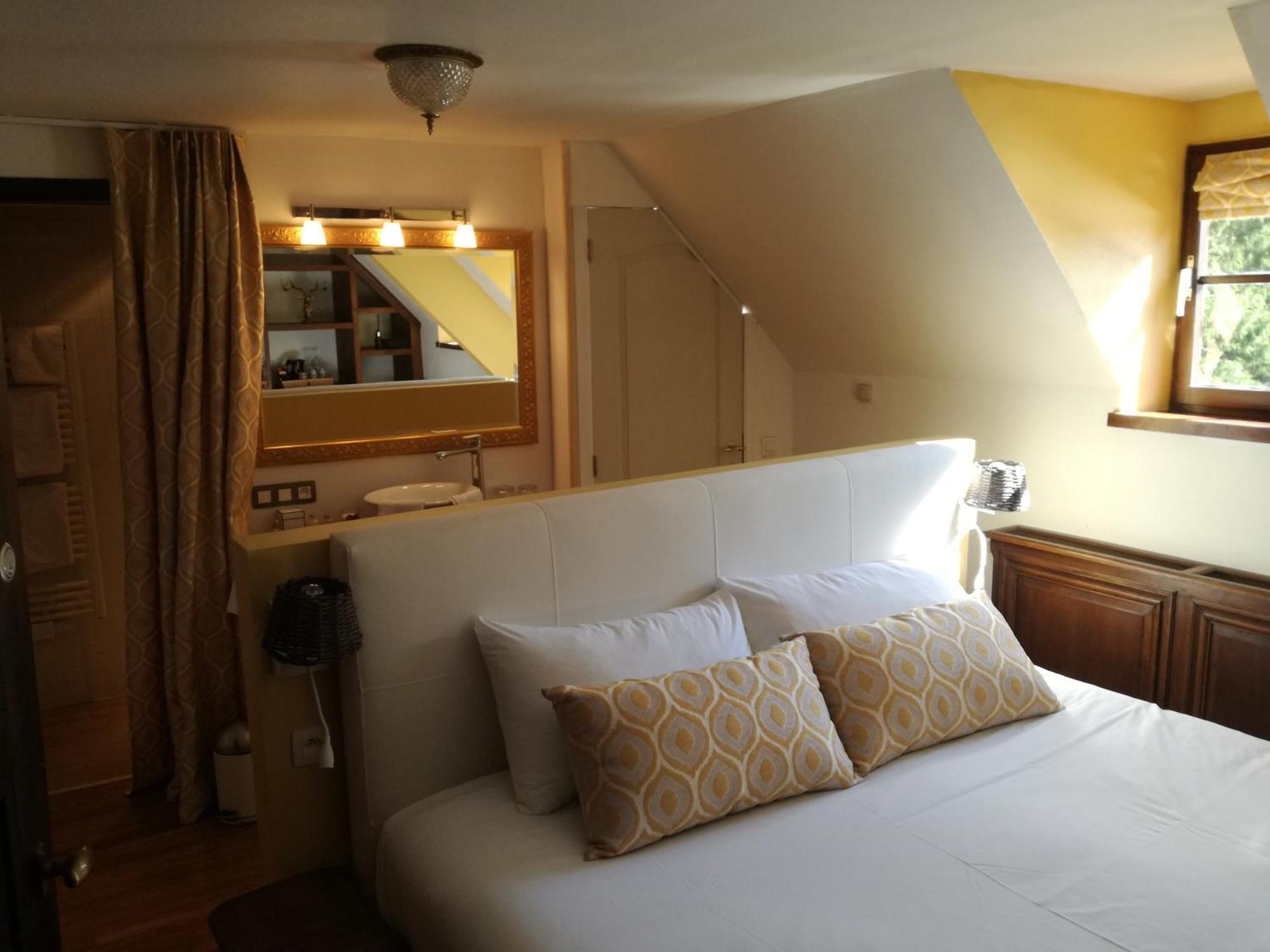 La Bergerie De Lives Bed & Breakfast Namur Bilik gambar